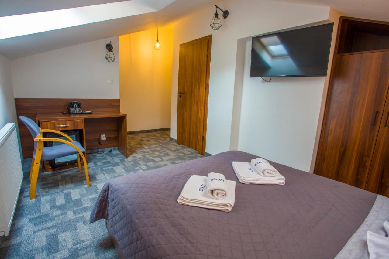 Resort Farys - Swietna Lokalizacja, Sauna, Jacuzzi, Piekne Widoki Z Okien