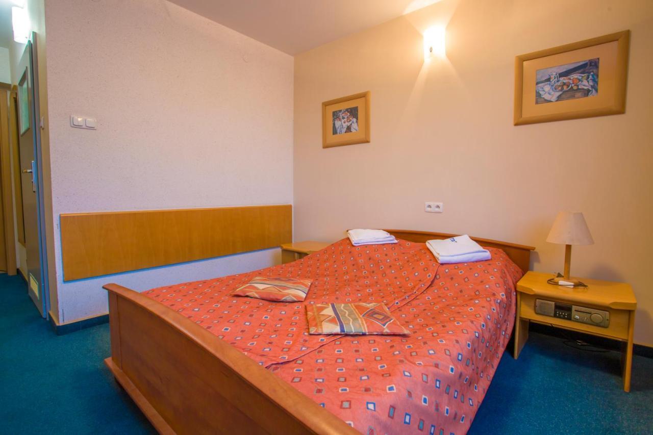Resort Farys - Swietna Lokalizacja, Sauna, Jacuzzi, Piekne Widoki Z Okien