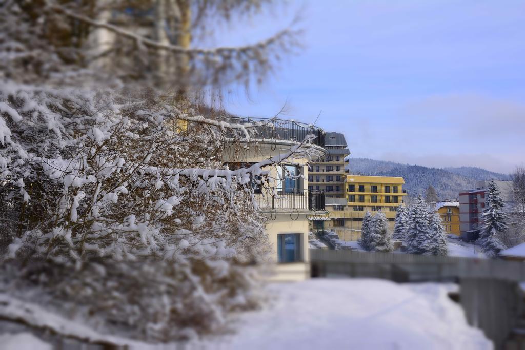 Resort Farys - Swietna Lokalizacja, Sauna, Jacuzzi, Piekne Widoki Z Okien
